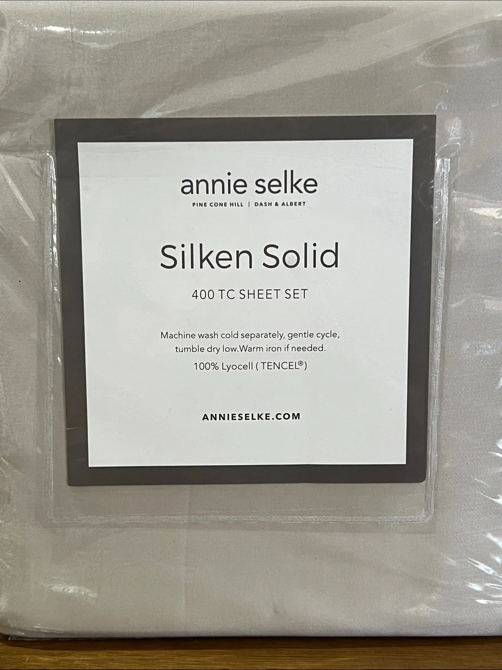 Annie Selke Silken Solid 400 TC Sheet Set - Taupe